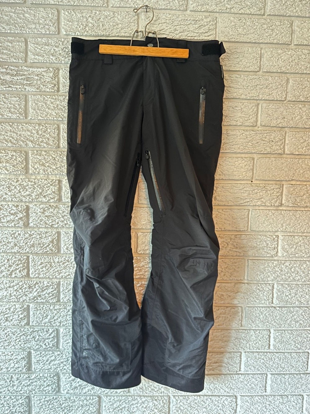 Helly Hansen Women's Legendary Insulated Ski Pants- Medium